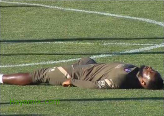 اللاعب موسى ديمبيلي  يسقط مغمى عليه خلال تدريبات أتلتيكو مدريد