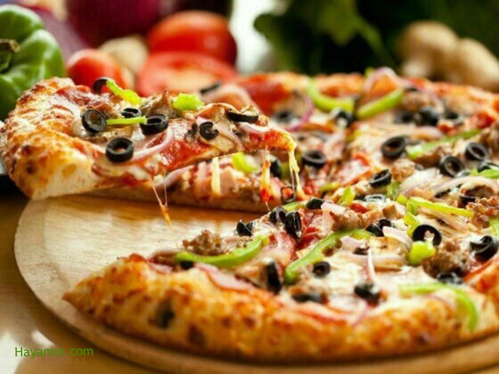 البيتزا السريعة الإيطالية على طريقة بيتزا هت.. ألذ وأسرع أكله ستصبح وصفتك الرسمية