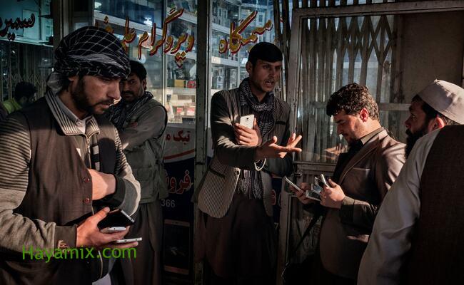 فيسبوك تحمي حسابات المستخدمين الأفغان