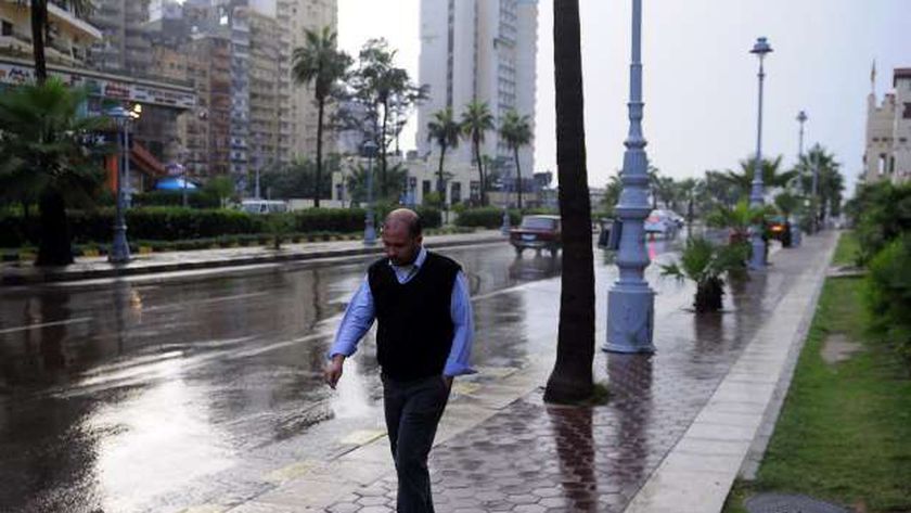 الأرصاد الجوية تكشف موعد بداية فصل الشتاء في مصر