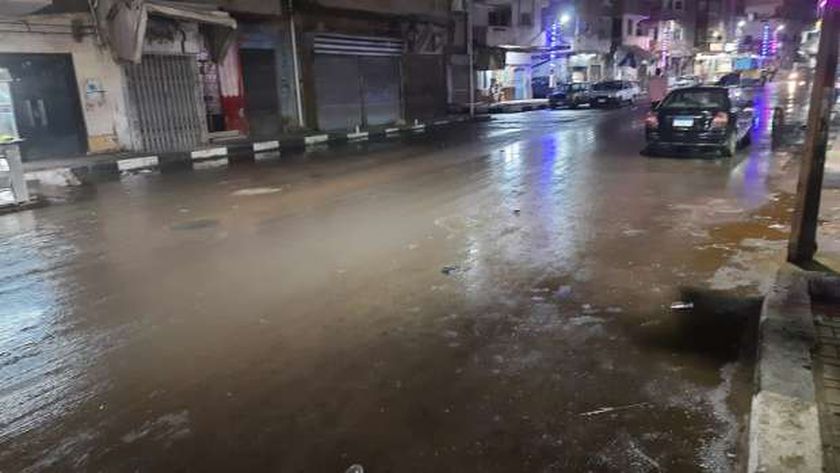 الأرصاد: خلية رعدية على دمياط وأمطار خفيفة تمتد للقاهرة فجر الجمعة