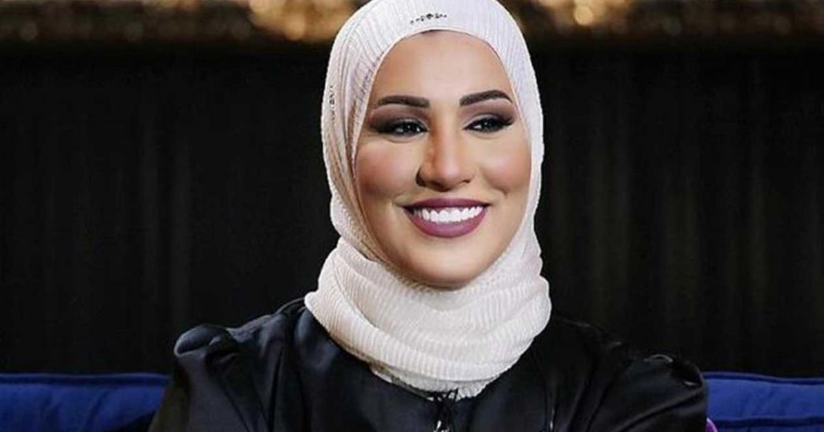 نداء شرارة تعلّق على شائعة خلعها الحجاب