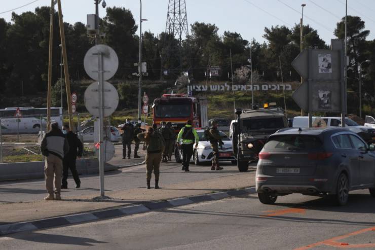 زعمت صحيفة معاريف # الجيش الإسرائيلي أحبط هجوما كبيرا
