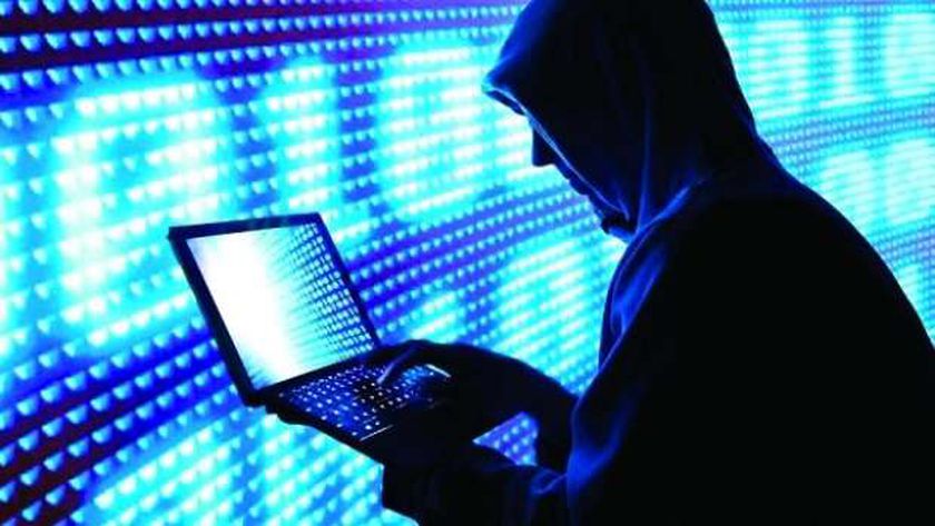 «لو الأكونت اتهكر».. كيف تبلغ عن قضايا النصب والسرقة الإلكترونية