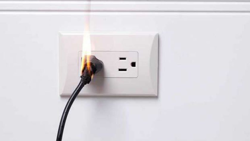 10 نصائح لتجنب حرائق الماس الكهربائي في المنازل