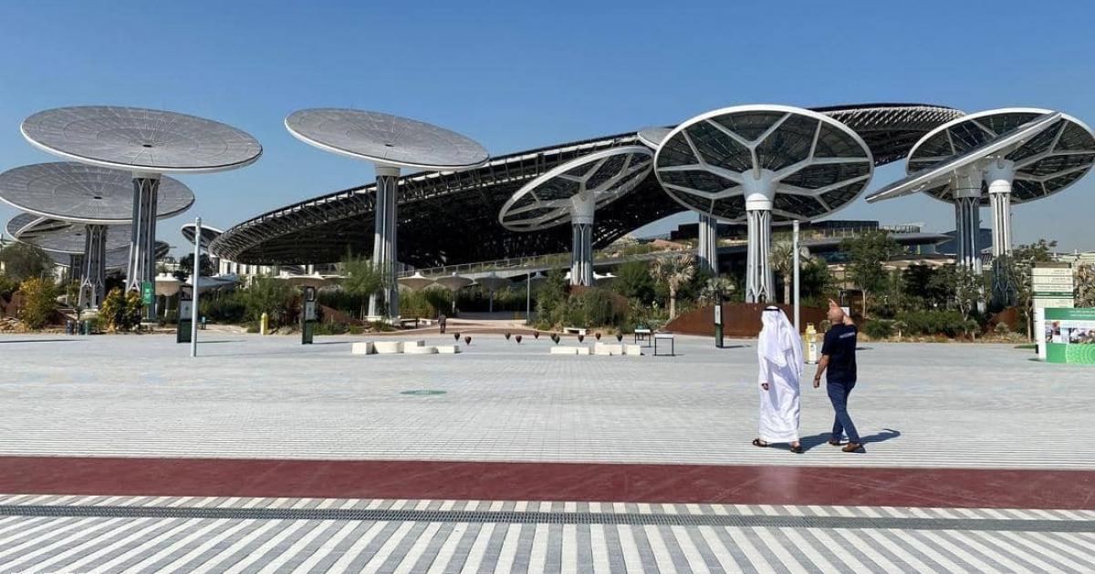 عاجل:: زيارات إكسبو 2020 دبي تصل إلى 20 مليون زيارة رغم كورونا