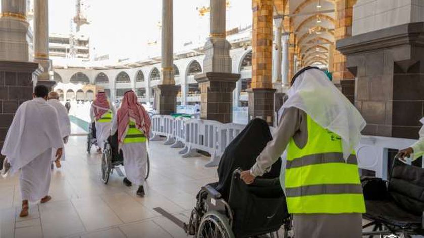 السعودية تعلن غرامات دخول الحرم المكي لأداء الحج والعمرة دون تصريح