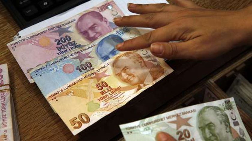 انهيار جديد في سعر الليرة التركية اليوم الجمعة 26 نوفمبر