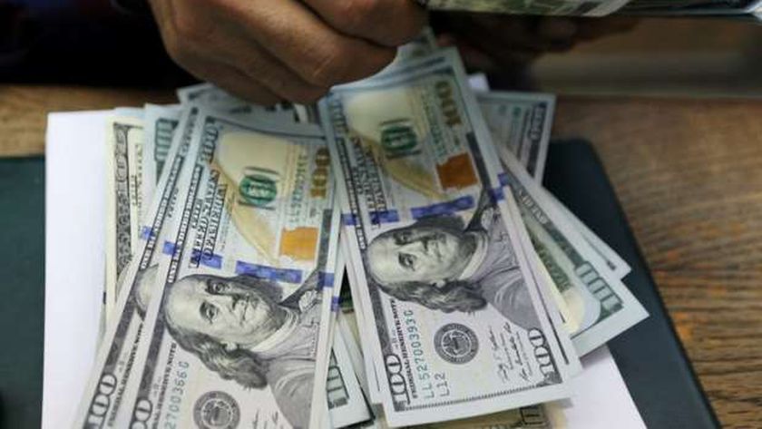 سعر الدولار اليوم السبت 19 مارس في مصر مستقر ويتجاهل الأزمات العالمية
