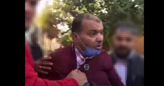 فيديو ضرب محمود عبد العزيز الورفلي في طرابلس على وجهه .. القصة الكاملة !