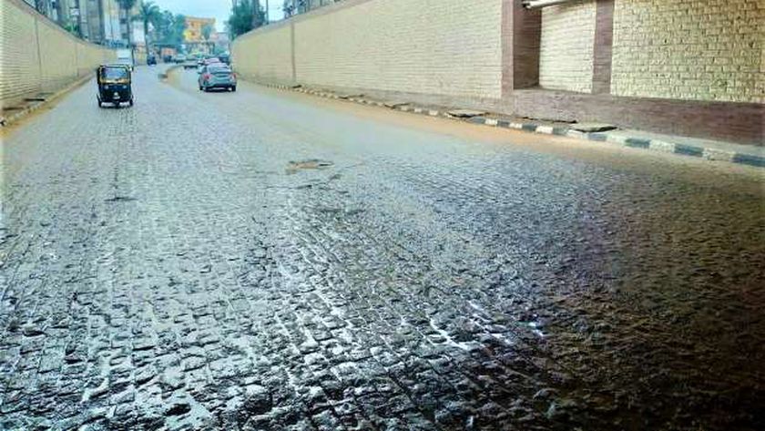 الأرصاد: أمطار خفيفة على القاهرة الكبرى.. وتوقعات بتحسن الطقس غدا