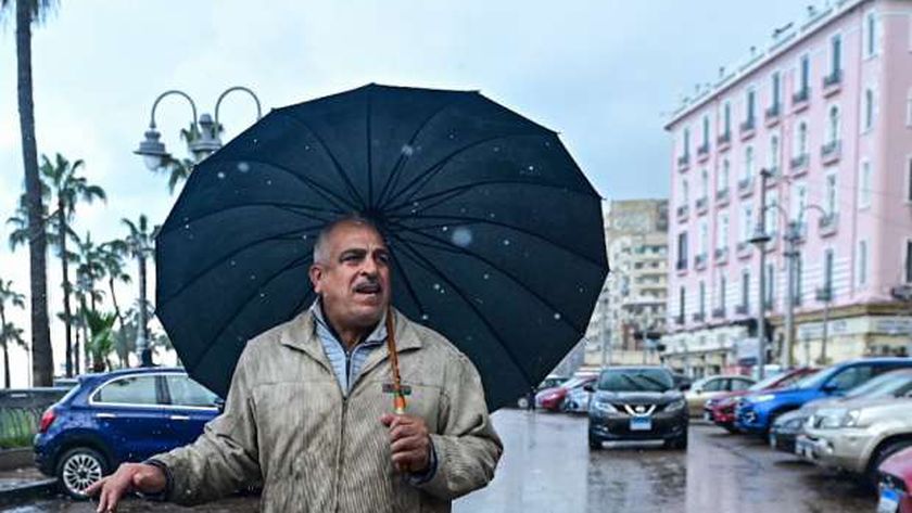 أماكن سقوط الأمطار غدًا على محافظات مصر: غزيرة ورعدية وتساقط ثلوج