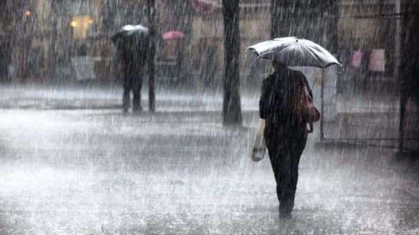 الأرصاد تحذر: موجة سيئة تضرب البلاد تشهد أمطار رعدية وعواصف وانخفاض للرؤية