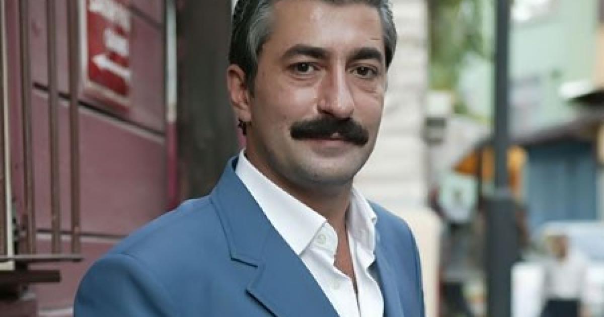 حقيقة وفاة أركان بتككيا الممثل التركي الشهير