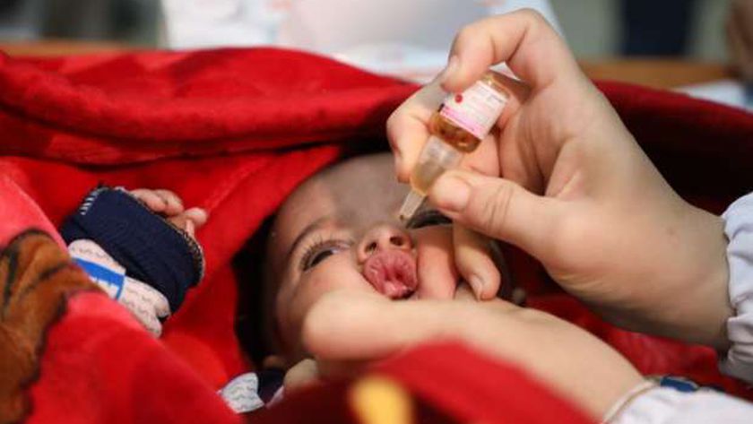 «لو ابنك أخذ تطعيم شلل الأطفال».. هل يمكن تناوله جرعة أخرى؟