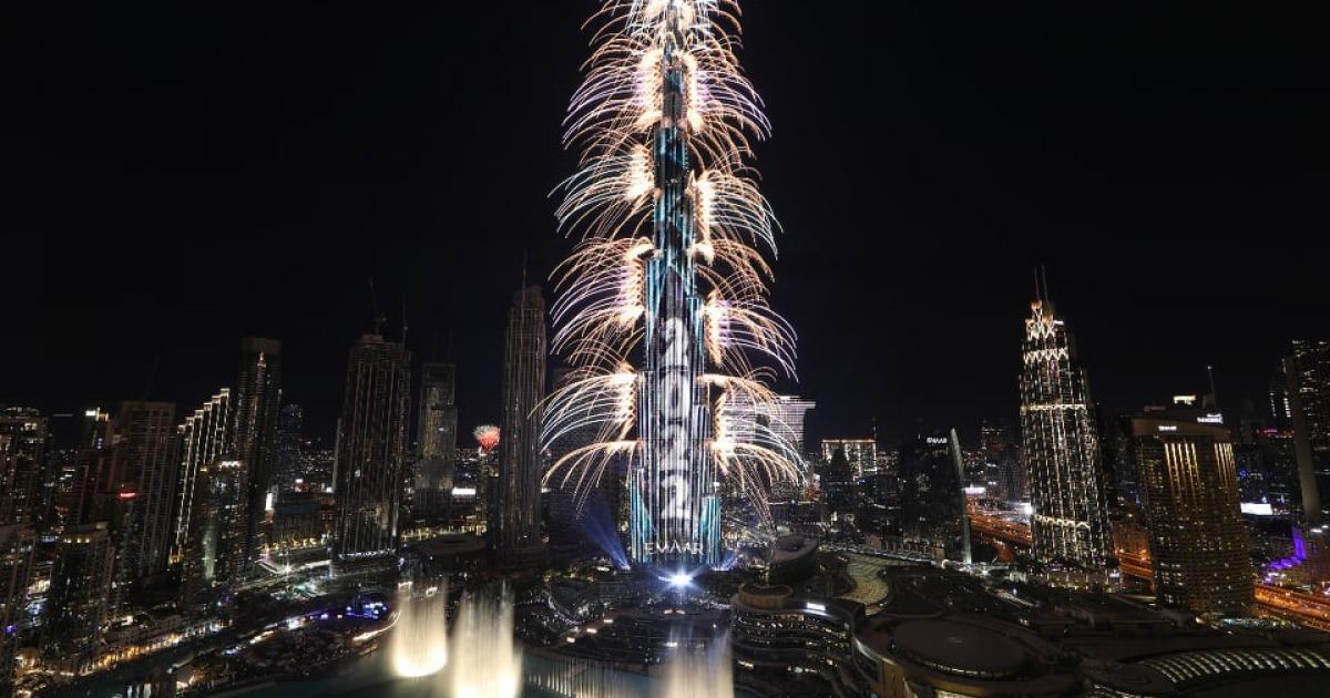 بالفيديو دبي تبهر العالم باحتفالات رأس السنة الجديدة 2022