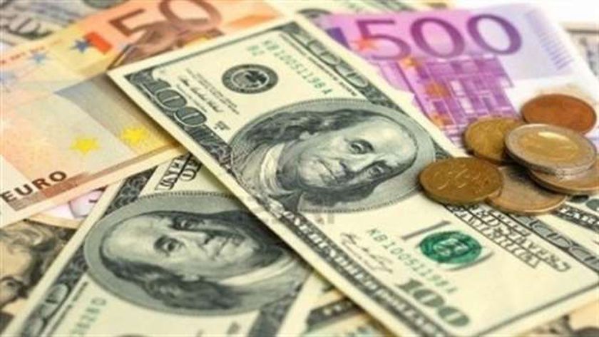 تباين أسعار العملات الأجنبية اليوم الجمعة 25-3-2022 في مصر