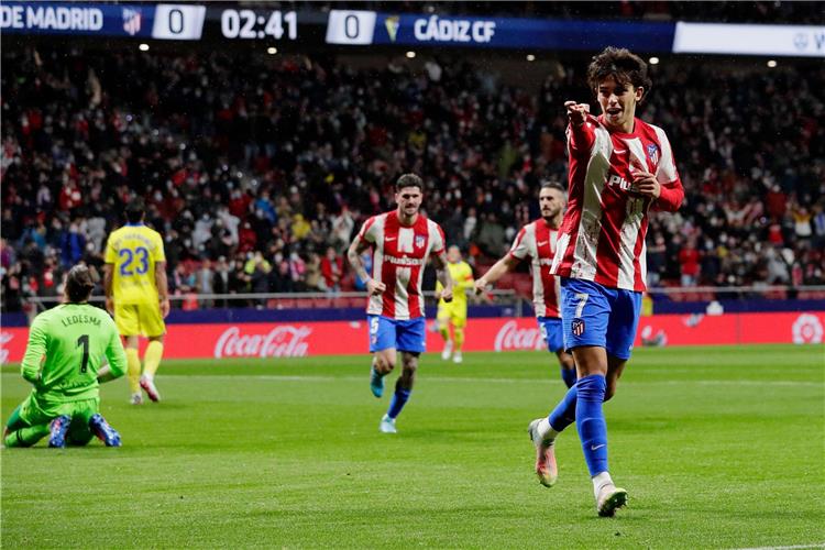 الدوري الاسباني أتلتيكو مدريد يستعيد المركز الثالث بثنائية أمام قادش في الدوري الإسباني