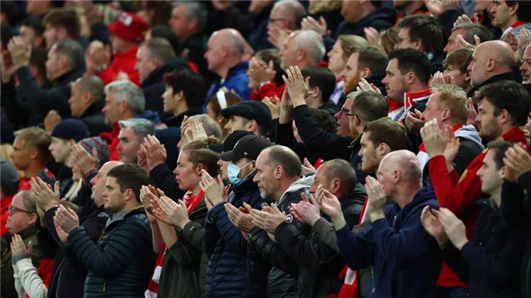 الدوري الإنجليزي كلوب يعلق على دعم الأنفيلد لـ رونالدو خلال مباراة ليفربول ومانشستر يونايتد