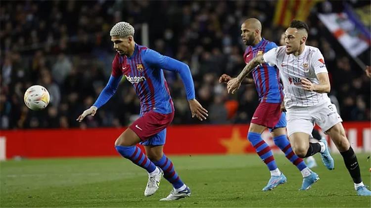 الدوري الاسباني أروخو يطمئن جماهير برشلونة بشأن تجديد عقده
