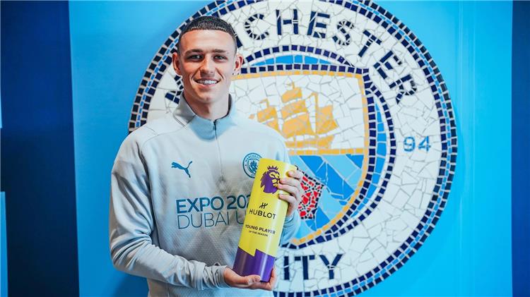 الدوري الإنجليزي فودين يُعلق على فوزه بجائزة أفضل لاعب شاب في الدوري الإنجليزي