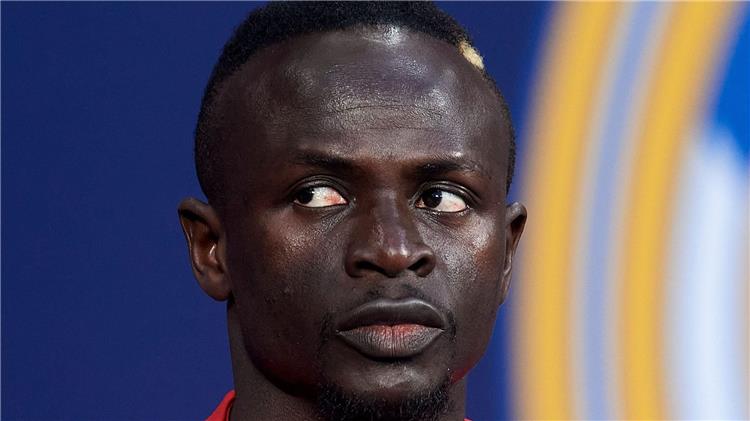 الدوري الإنجليزي مدافع ليفربول السابق ينتقد ماني: لا تضع عذر رحيلك على الشعب السنغالي