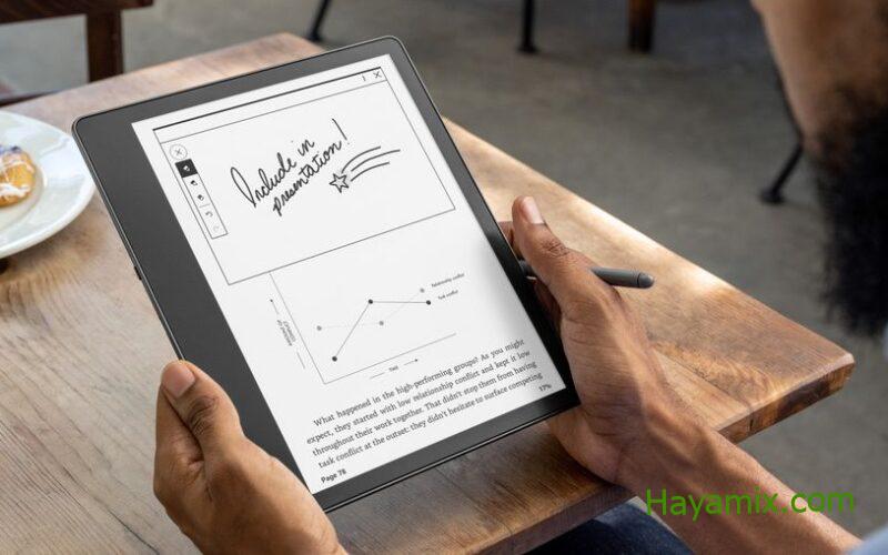 يوفر تحديث Kindle Scribe أدوات كتابة جديدة وسمكًا إضافيًا وإنشاء مجلد فرعي