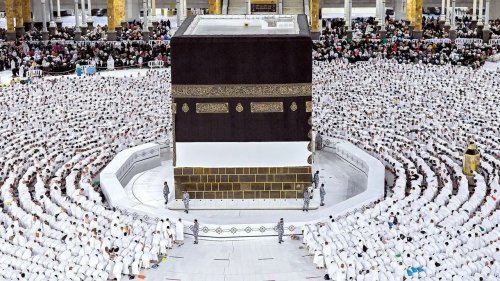 12 مشروعًا جديدًا لتسهيل أداء مناسك الحج والعمرة في رمضان 1446