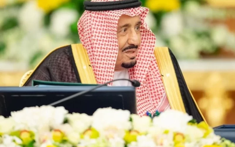 موعد نزول المكرمة الملكية رمضان 1446/2025